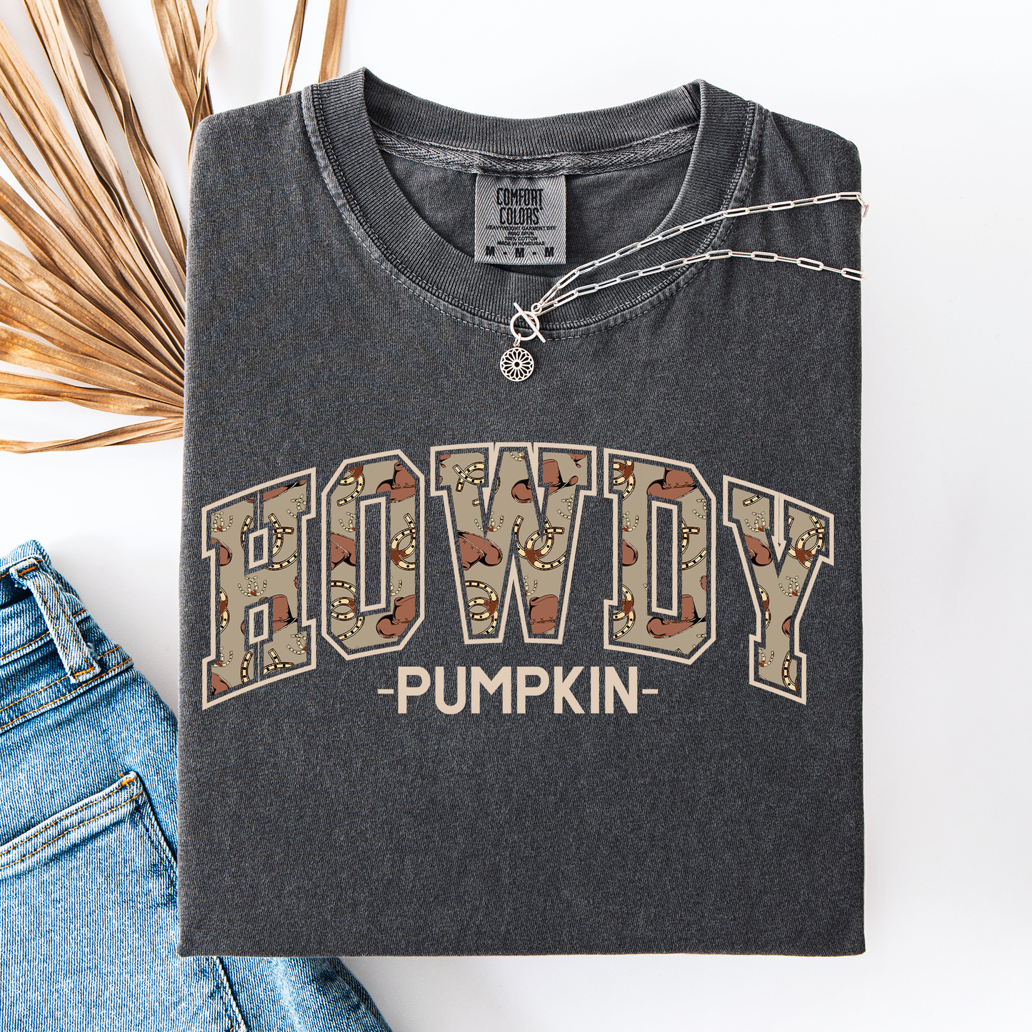 Howdy Pumpkin, Varsity, Collegiate, Fall, Autumn, Comfort Colors T-Shirt