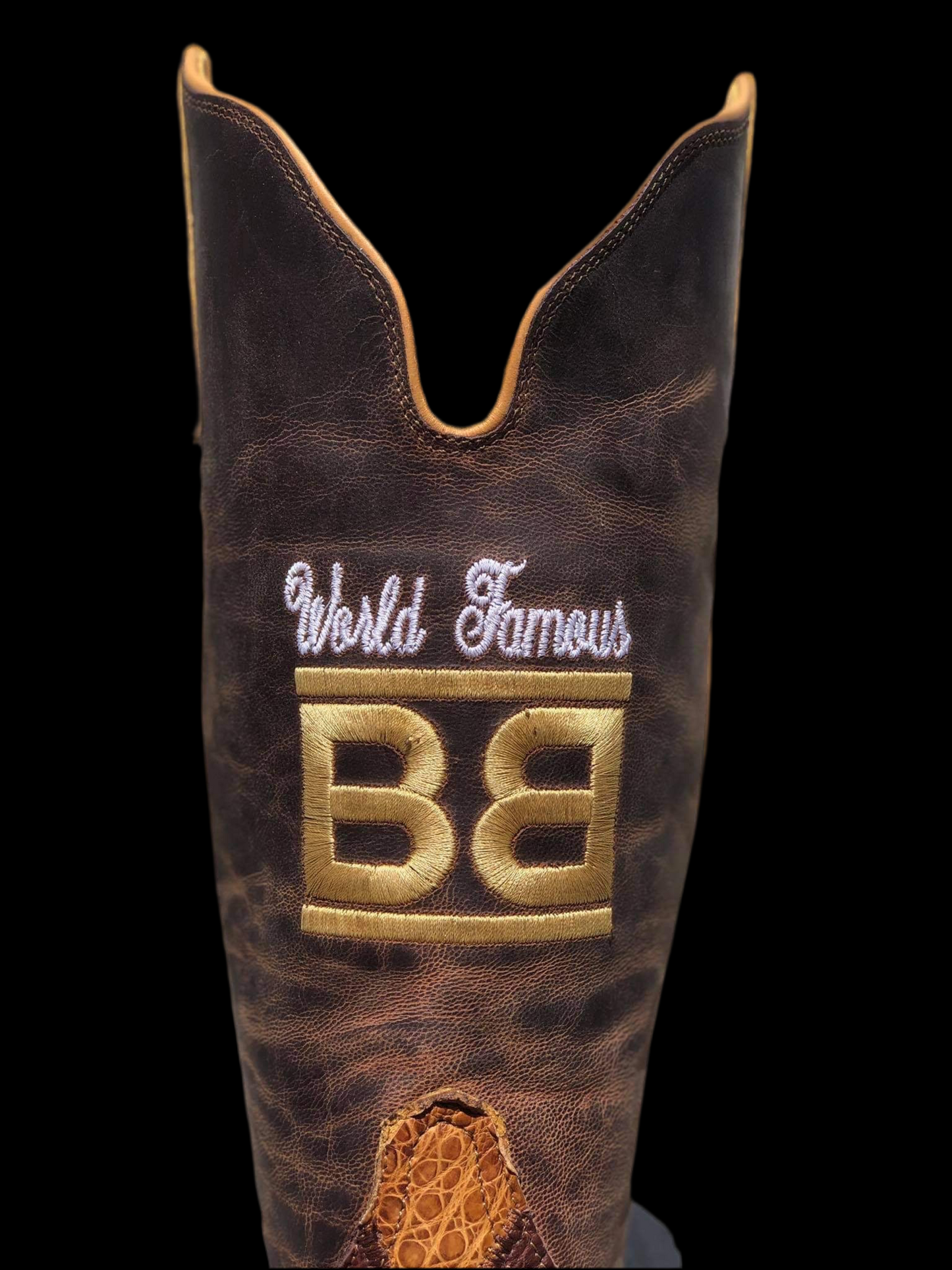 Umber patchwork (( Boltsboots signature ))