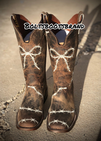 Barbed wire bow by Boltsbootsbrand