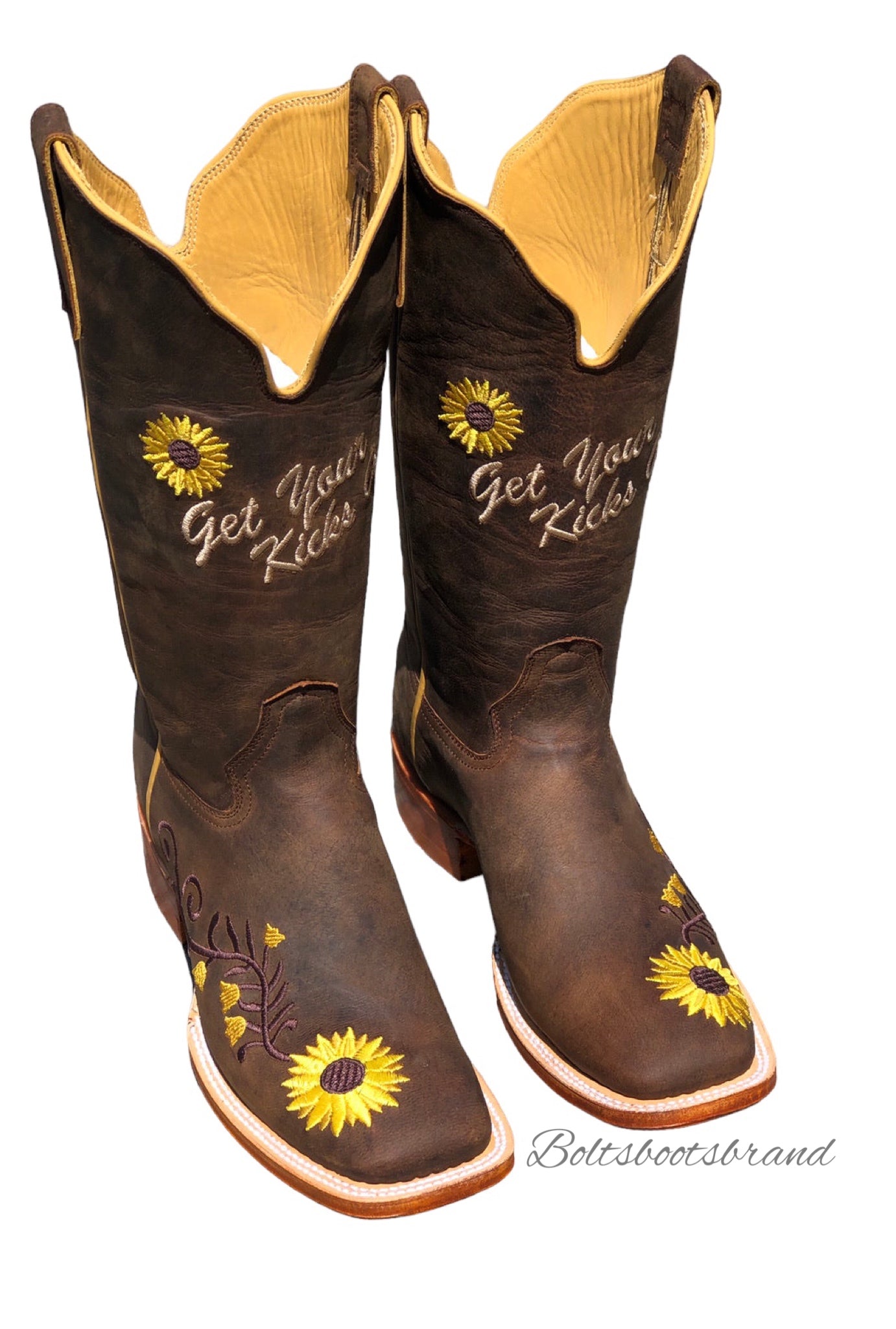 Embroidery sunflower 🌻 boots