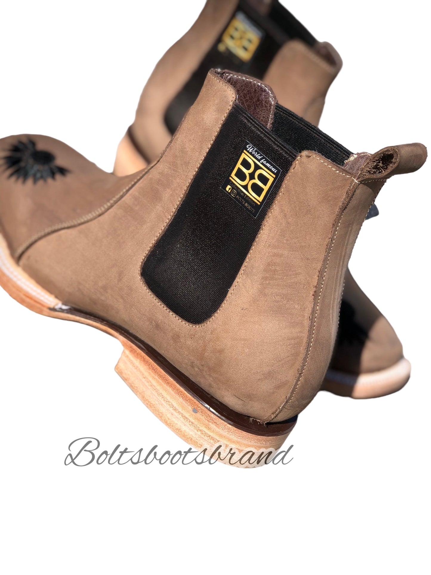 Noir sunflower Chelsea’s by Boltsbootsbrand